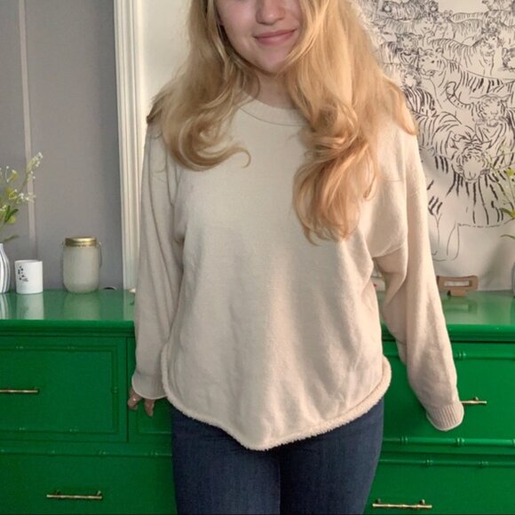 Elizabeth And James Sweater - Picture 8 of 12